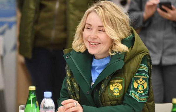 Света в Каннах: Радионова и семейный бизнес во Франции