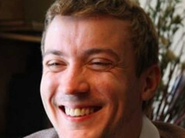 Денис Бурхаев и &laquo;Консультационно-тренинговый центр Бурхан&raquo;: псевдопсихология, подставной ИП и бизнес на доверчивых клиентах