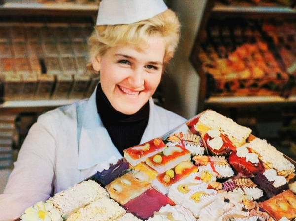 Вкусняшки детства: 11 самых любимых пирожных из СССР