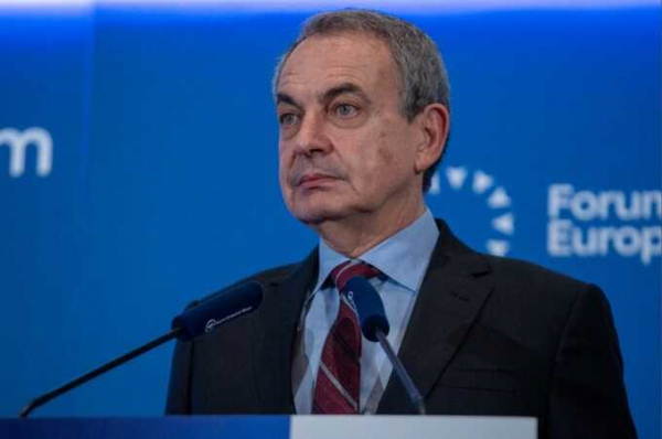 Spain&rsquo;s former Prime Minister Jose Zapatero has been summoned to court over allegations of influencing the allocation of &euro;53 million in aid to Plus Ultra airline