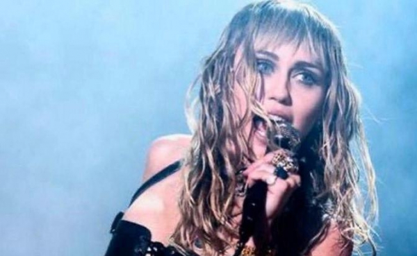 Майли Сайрус