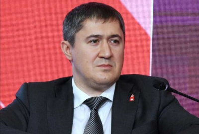 Почему губернатор Махонин полюбил авторитетов, пьяниц и хулиганов