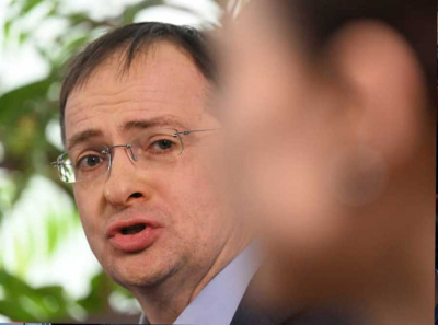 Владимир Мединский и МММ: как сын армейского миллионера развалил Корпорацию Я