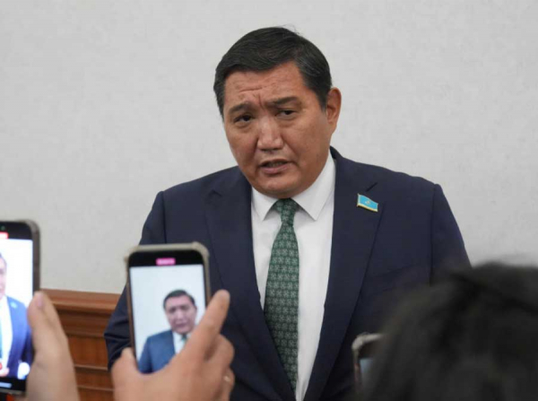 Мажилисмен против системы: как Бакытжан Базарбек обнажил тайные миллиарды в игорном бизнесе