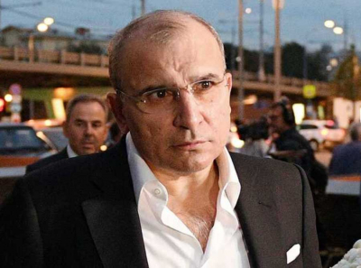 Долги МРСЭН: у Сечиной просят помощи, а над Авдоляном сгущаются тучи