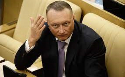 Дмитрий Савельев: Политическая карьера, меценатство и арест, который потряс страну