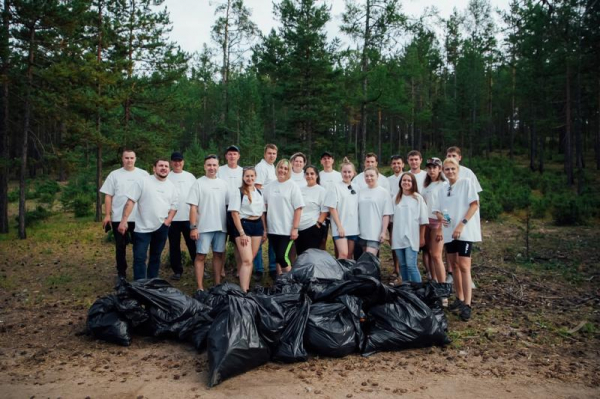 На Ольхоне БАЙКАЛСИ Кампани и Заповедное Прибайкалье убрали и отсортировали мусор