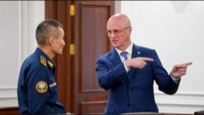 Суд признал его виновным в хищении около 215 млн руб. у "Аэрофлота" и заочно приговорил к шести годам колонии общего режима