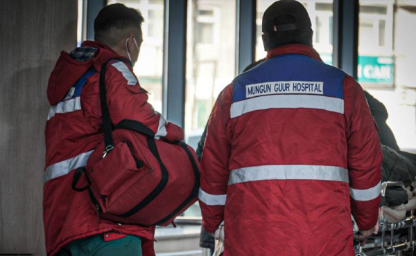 Зимние праздники в Монголии: радость, риски и уроки ответственности