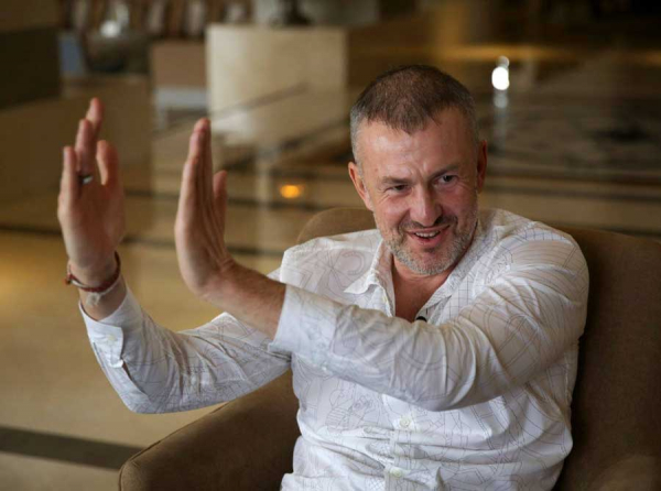 Сделка РусГидро с душком: олигарх Мельниченко лишится активов?