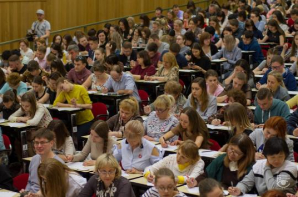 Традиционные бесплатные курсы &laquo;Русский по пятницам&raquo; начинаются в Иркутске