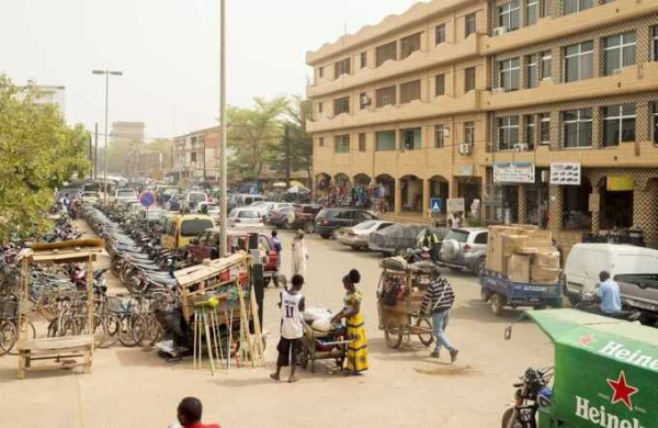 An anti-corruption organization alleges that a report on land grabbing in Burkina Faso was suppressed to protect politicians