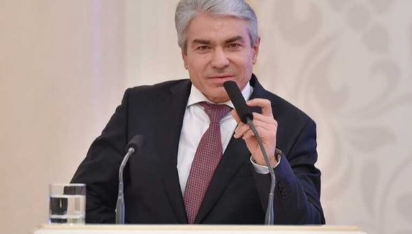 Воликов и Свириденко - хвост виляет собакой