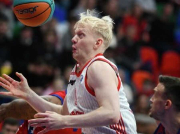 Кто стоит за хакером-баскетболистом Касаткиным